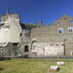 Roma mausoleo di cecilia metella